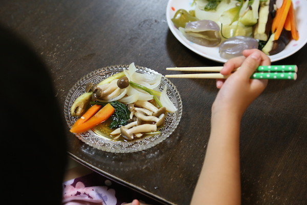 Oisixの野菜は子供がガツガツ食べる.JPG